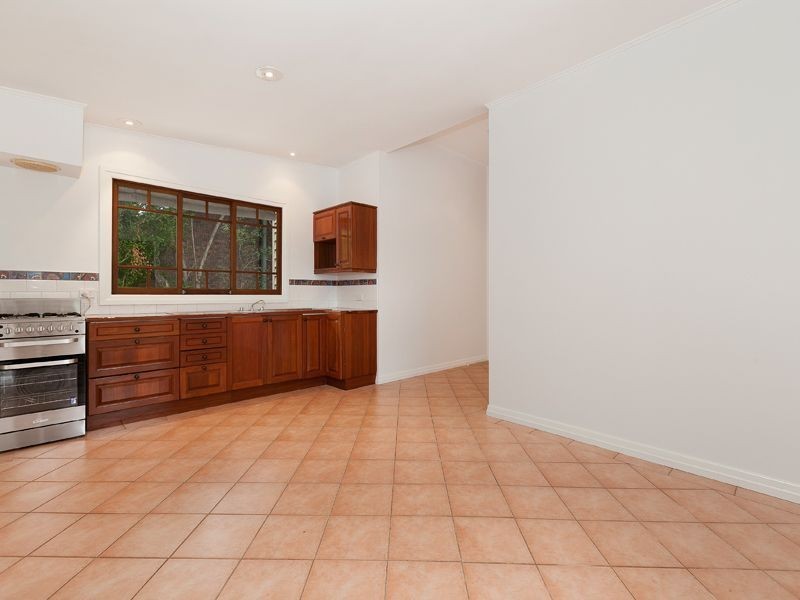 17 Orchard Street, Toowong QLD 4066