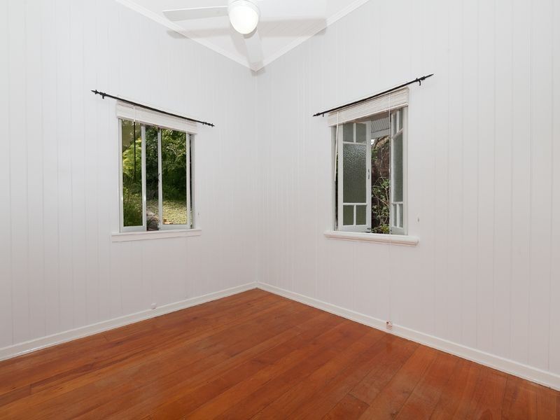 17 Orchard Street, Toowong QLD 4066