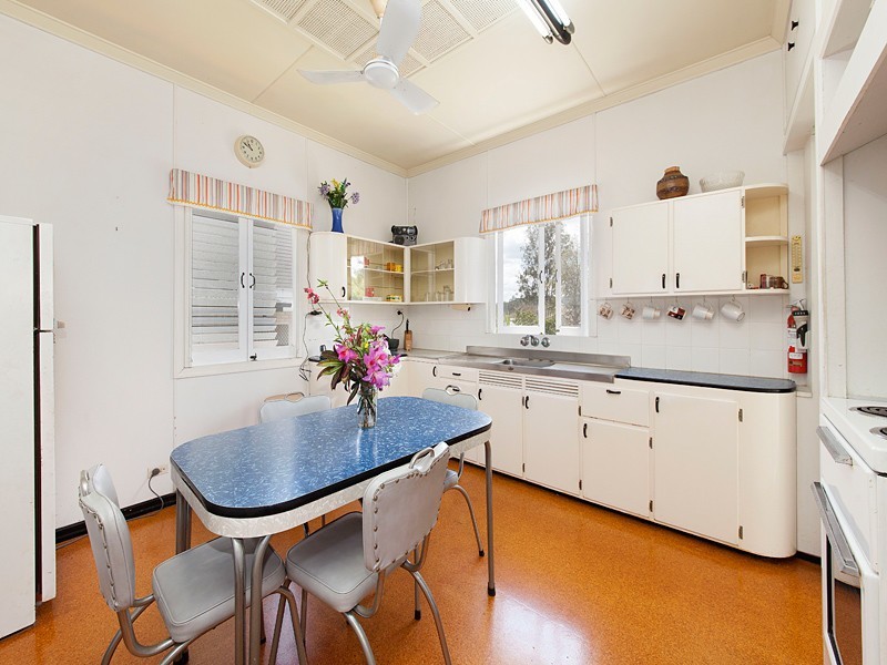 20 Gilruth Road, Kenmore QLD 4069