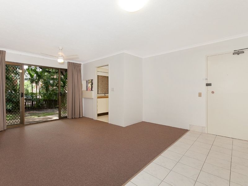 2/150 Clarence Road, Indooroopilly QLD 4068