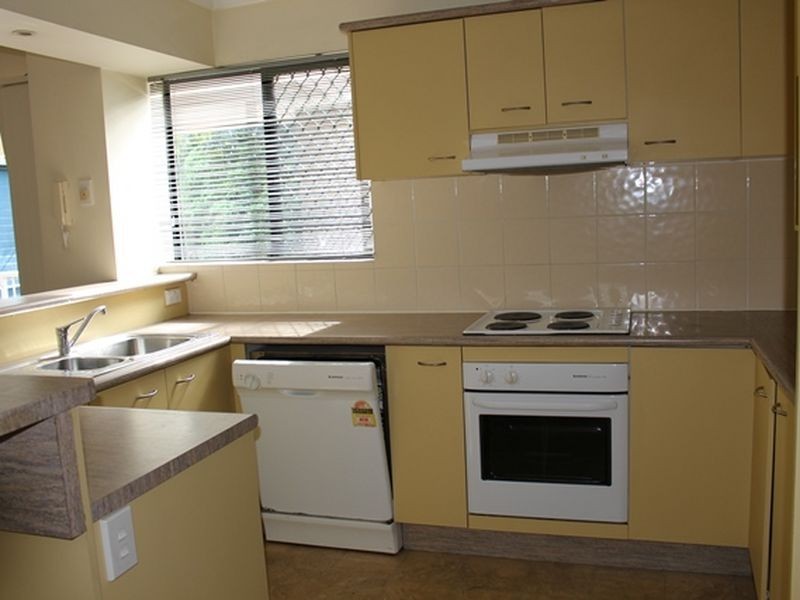 4/27 Campbell Street, Toowong QLD 4066