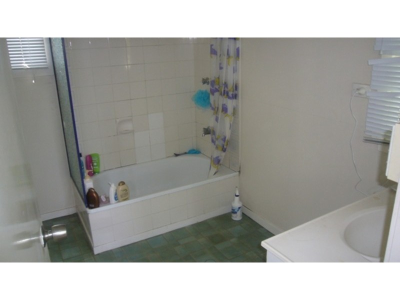103 Swann Road, Taringa QLD 4068