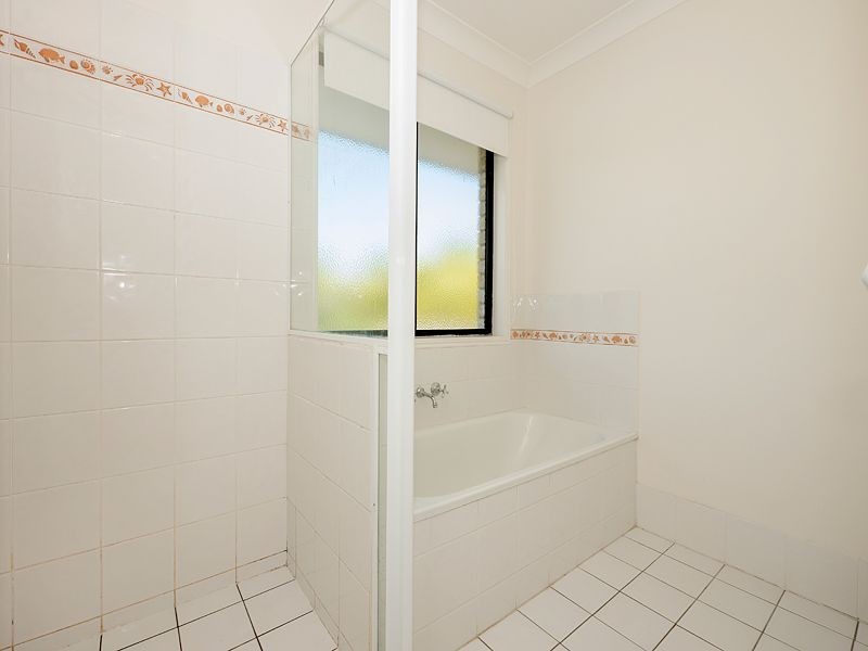 28 Makepeace Place, Bellbowrie QLD 4070