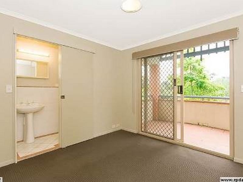 9/31 Glen Road, Toowong QLD 4066
