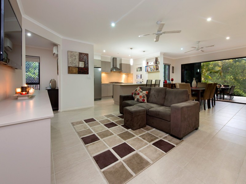 155 Beaufort Crescent, Moggill QLD 4070