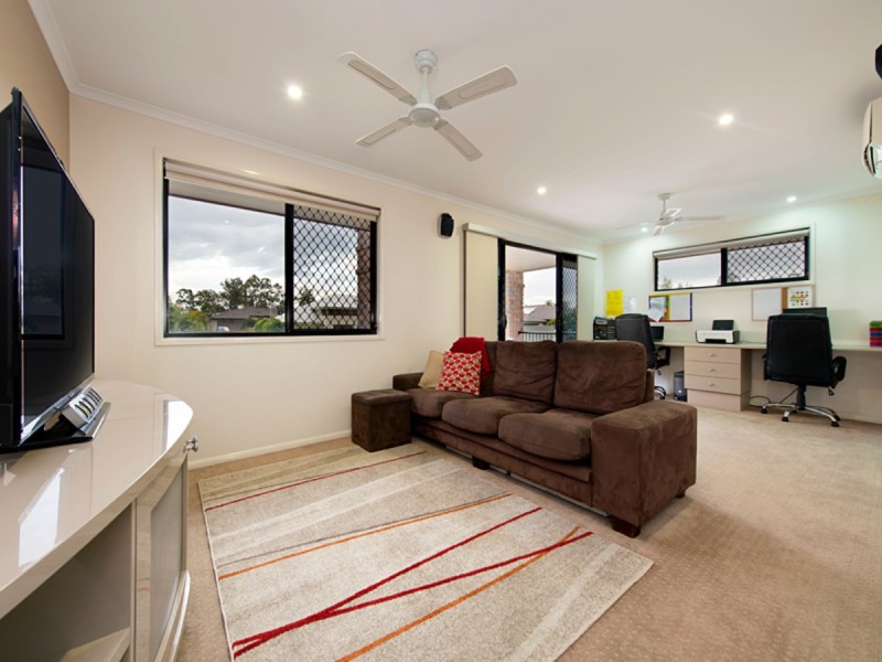 155 Beaufort Crescent, Moggill QLD 4070