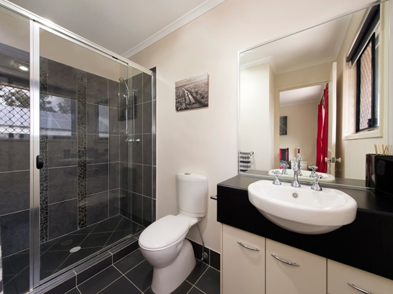 155 Beaufort Crescent, Moggill QLD 4070