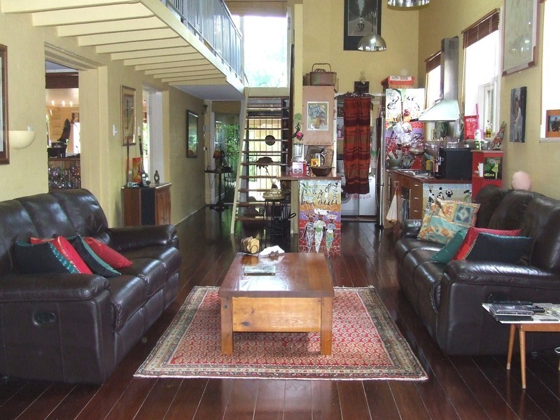 70 Kinnaird Street, Ashgrove QLD 4060