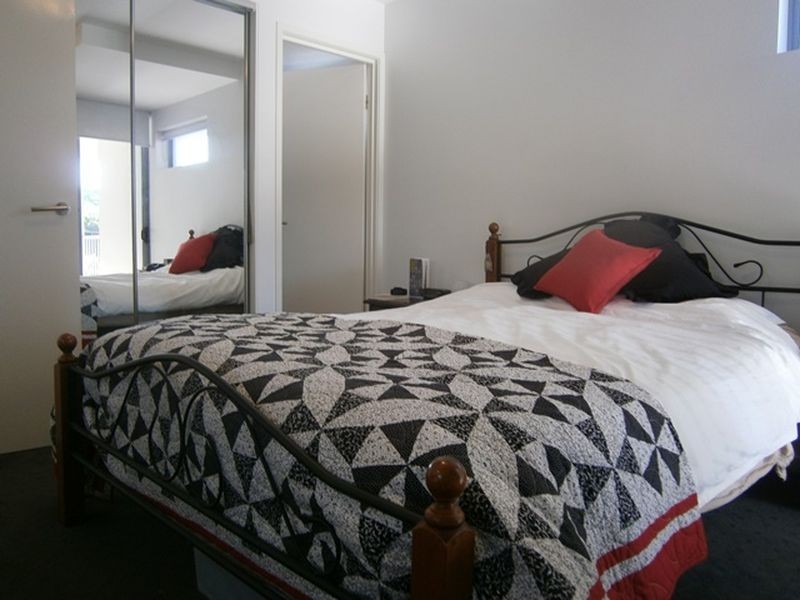 6/15 Walsh Street, Milton QLD 4064