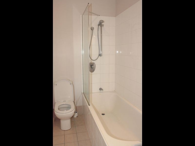 5/94 Nudgee Road, Hamilton QLD 4007