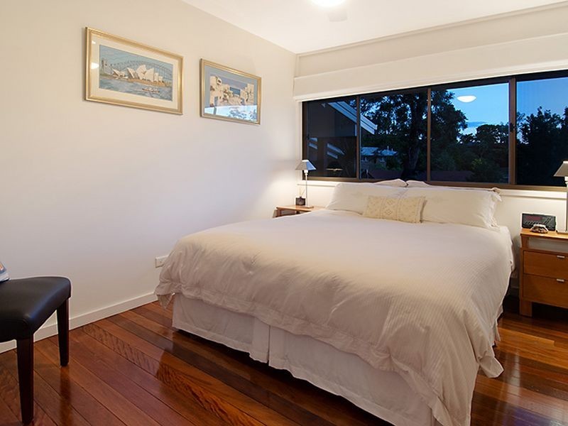 40 Fairweather Street, Kenmore QLD 4069