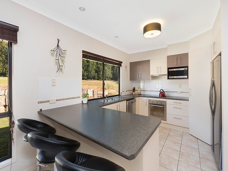 20 Tancred Place, Bellbowrie QLD 4070