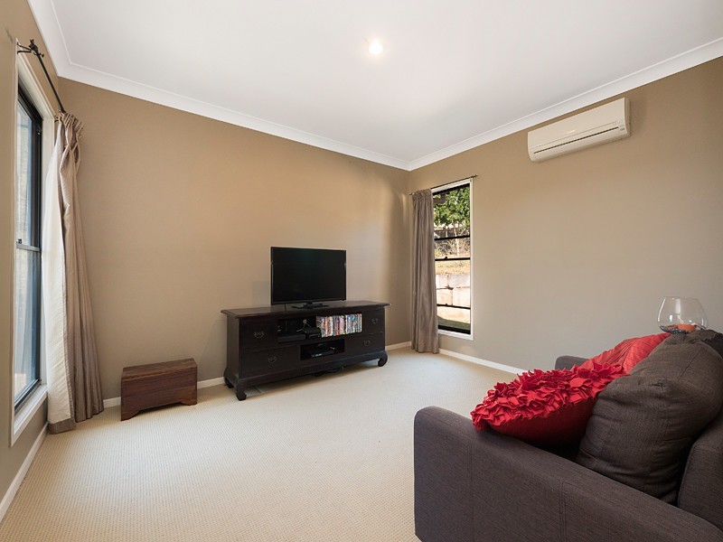 20 Tancred Place, Bellbowrie QLD 4070