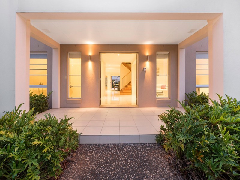 13 Bunya Street, Moggill QLD 4070