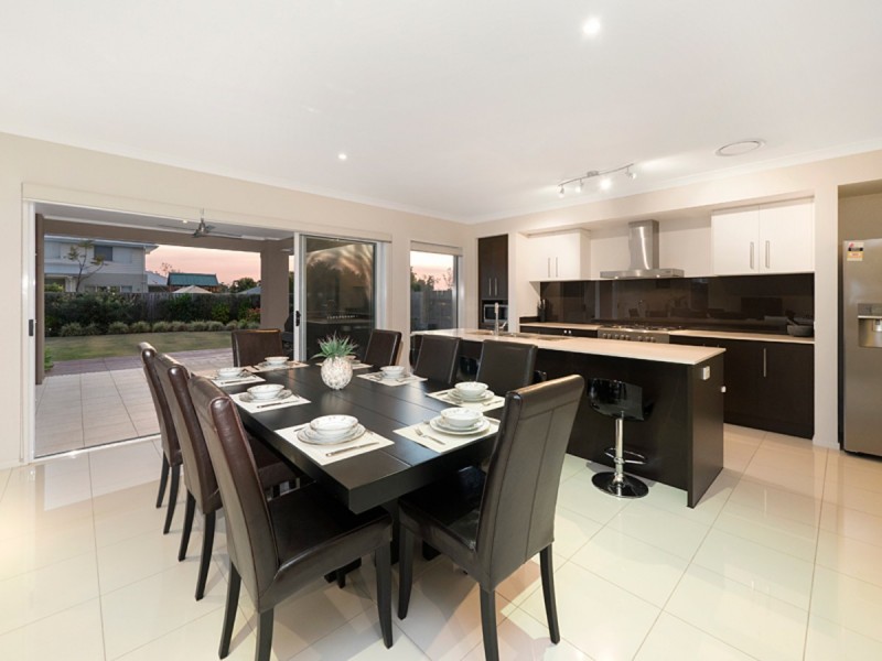 13 Bunya Street, Moggill QLD 4070