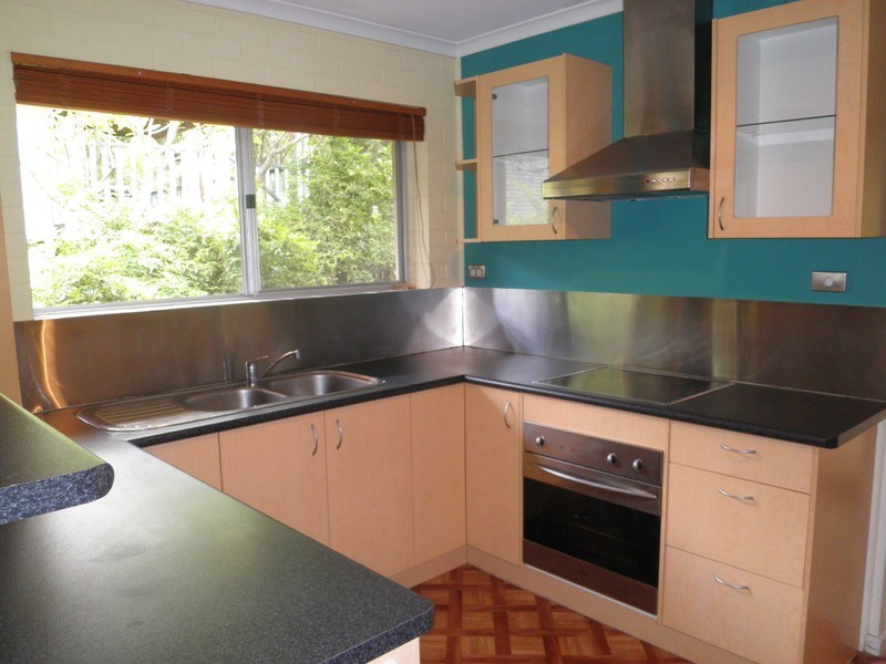 51 Cassandra Street, Chapel Hill QLD 4069