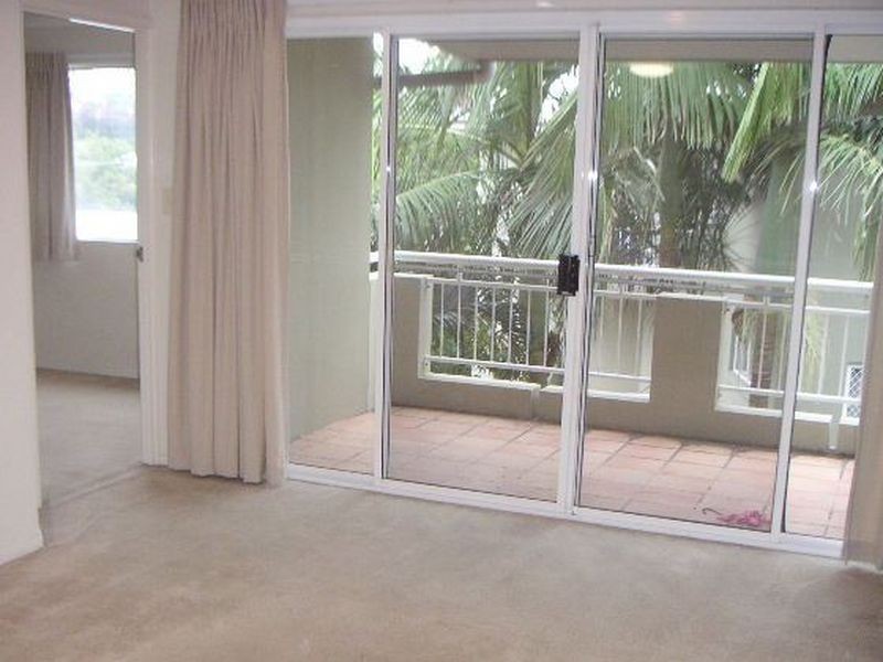 19/9 Durham Street, St Lucia QLD 4067