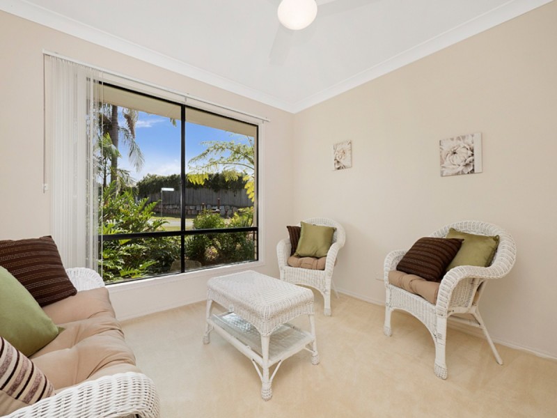 60 Glenwood Place, Moggill QLD 4070