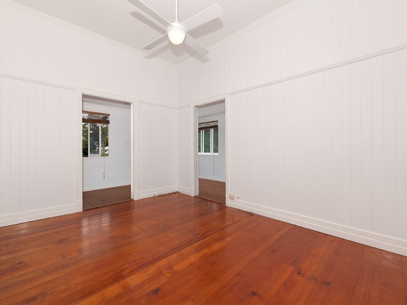 17 Orchard Street, Toowong QLD 4066