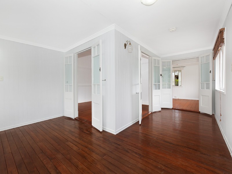 17 Orchard Street, Toowong QLD 4066