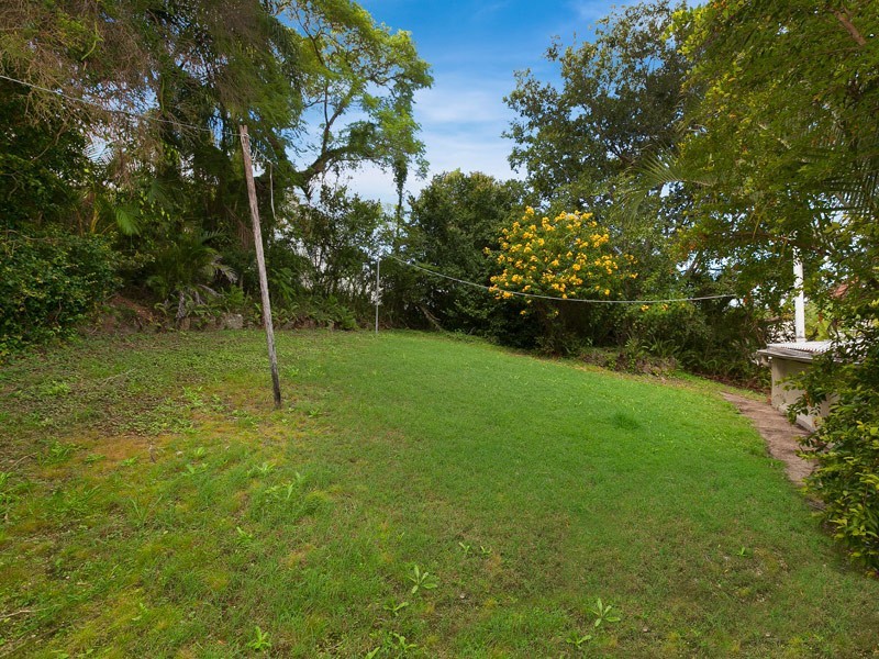 17 Orchard Street, Toowong QLD 4066