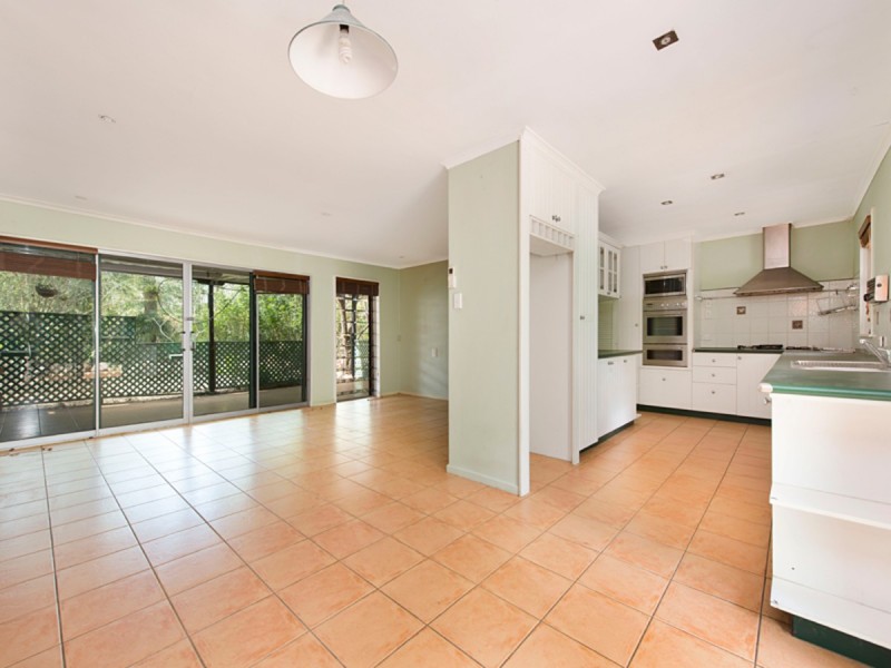 101 Weekes Road, Moggill QLD 4070