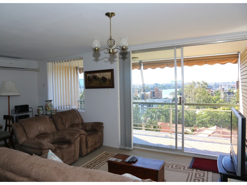 18/15 Bellevue Terrace, St Lucia QLD 4067