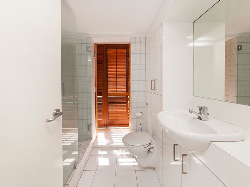 4/38 Sylvan Road, Toowong QLD 4066