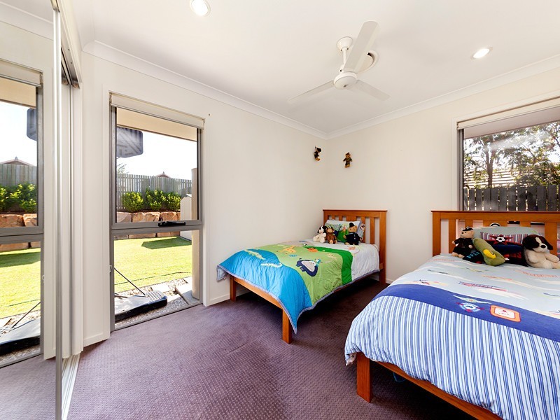 11 Jarrah Street, Moggill QLD 4070