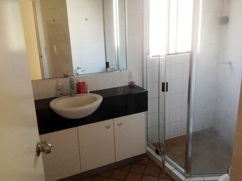 5/260 Sir Fred Schonell Drive, St Lucia QLD 4067