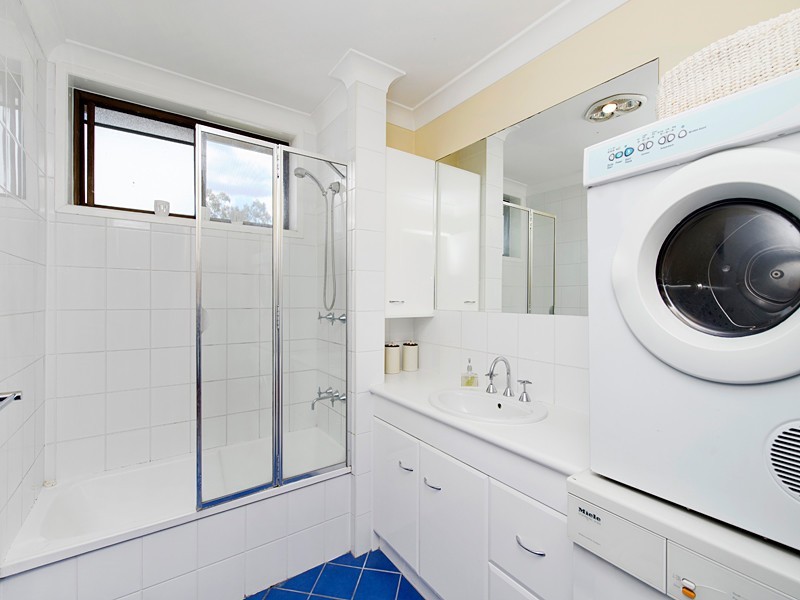 15/60 Lambert Road, Indooroopilly QLD 4068