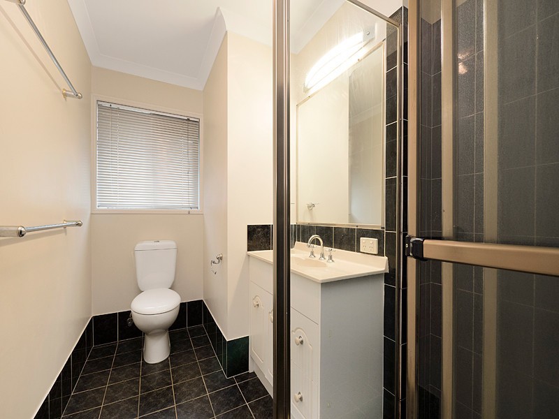 1 Creswick Place, Bellbowrie QLD 4070
