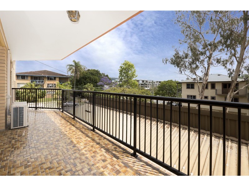 6/116 Clarence Road, Indooroopilly QLD 4068