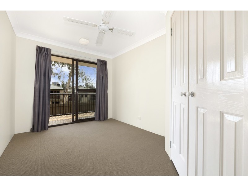6/116 Clarence Road, Indooroopilly QLD 4068