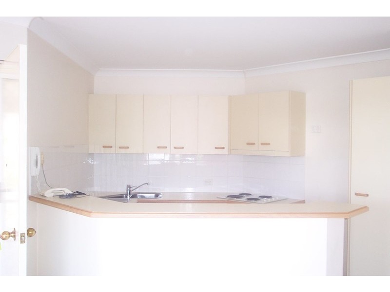 11/212 Sir Fred Schonell Drive, St Lucia QLD 4067