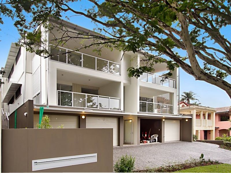 2/16 Herbert Street, Toowong QLD 4066