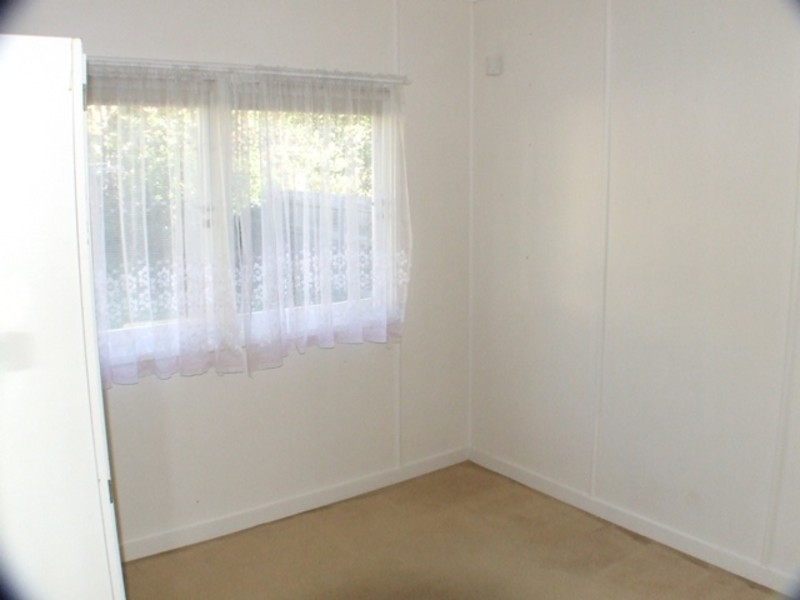 29 Lawson Street, Oxley QLD 4075