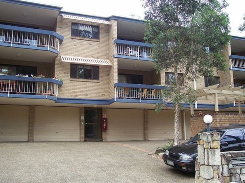 5/29 Sir Fred Schonell Drive, St Lucia QLD 4067