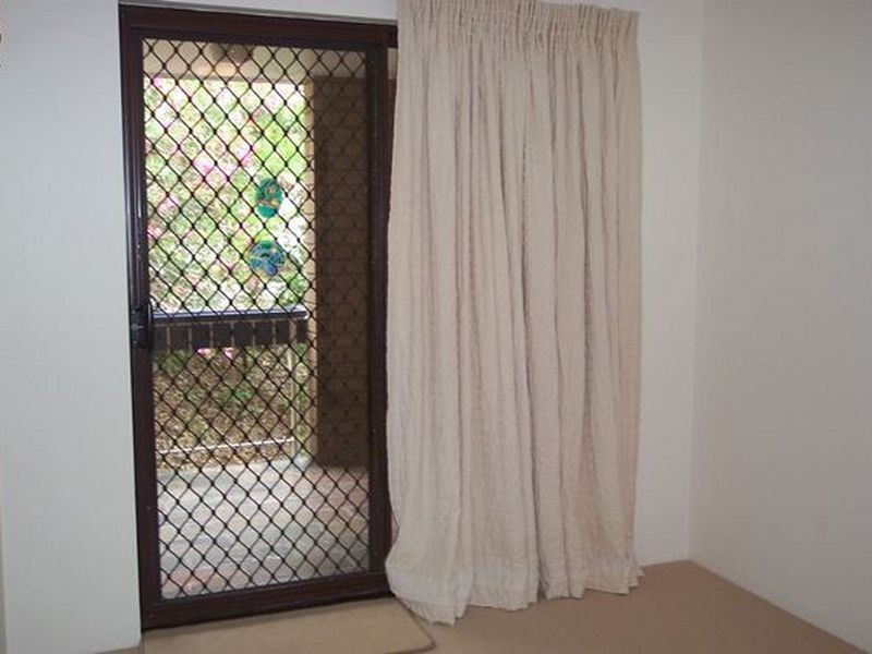 5/29 Sir Fred Schonell Drive, St Lucia QLD 4067