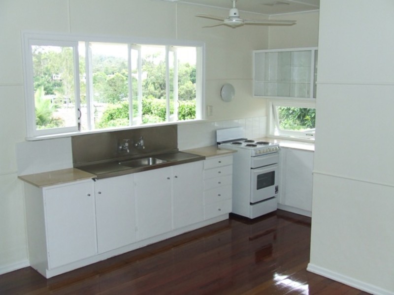 48 Broseley Road, Toowong QLD 4066