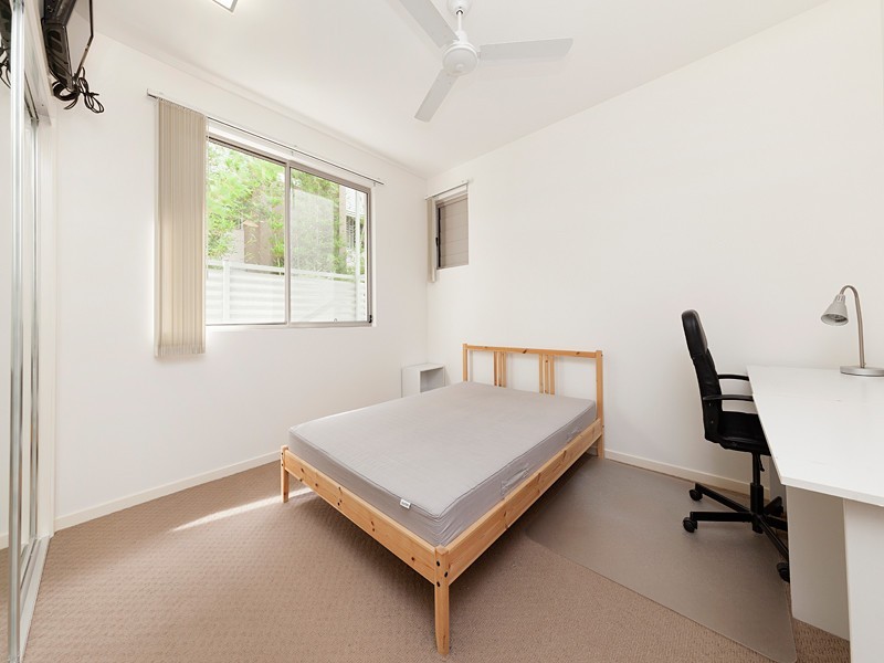 6/70 Durham Street, St Lucia QLD 4067