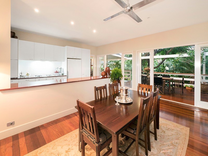 42 Gilruth Road, Kenmore QLD 4069