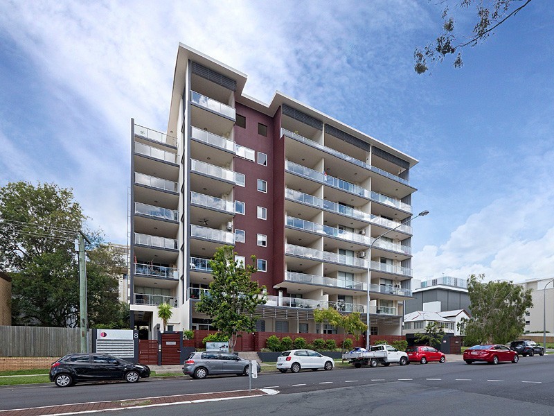 18/8 Belgrave Road, Indooroopilly QLD 4068