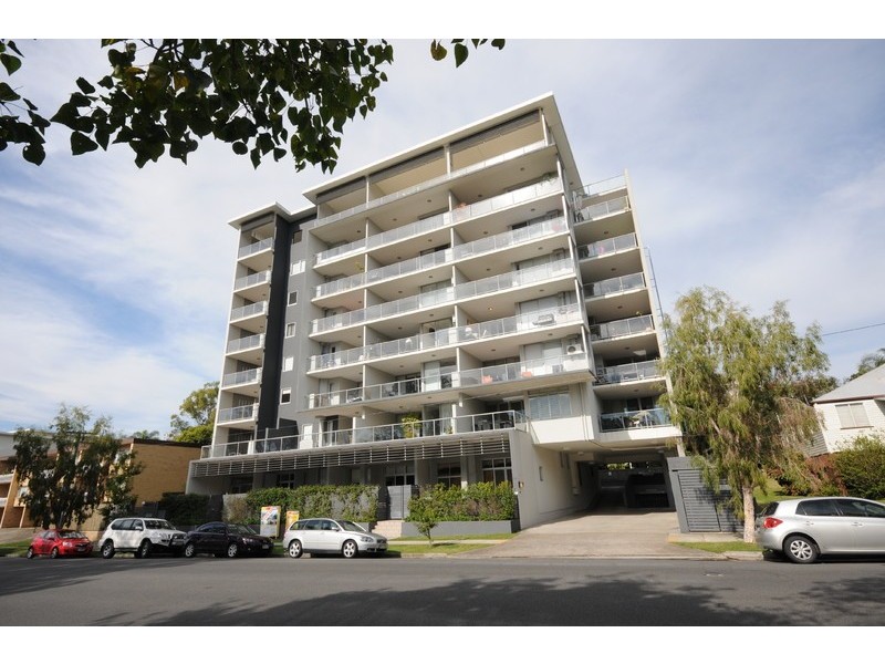 15/8 Belgrave Road, Indooroopilly QLD 4068
