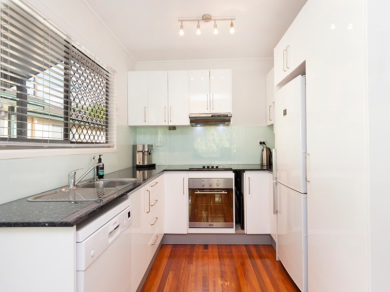 183 Graceville Avenue, Graceville QLD 4075