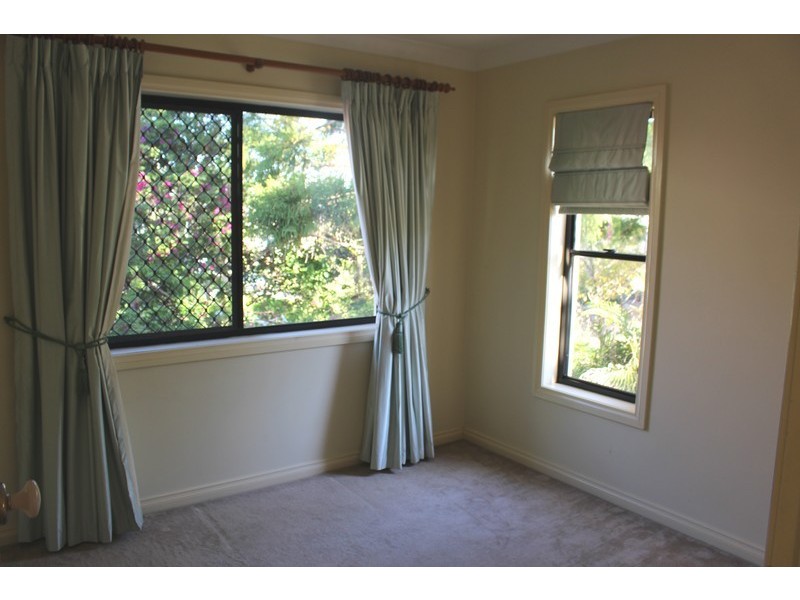 50 Central Avenue, Indooroopilly QLD 4068