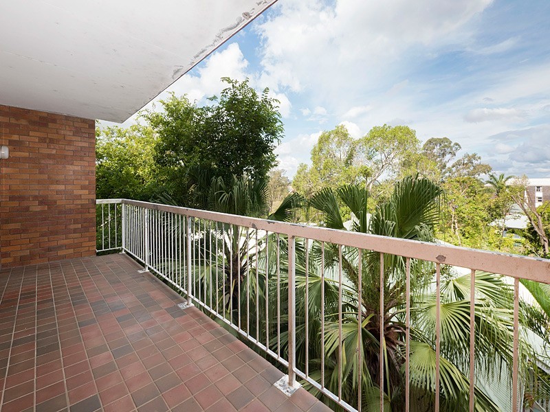 1/43 Stanley Terrace, Taringa QLD 4068