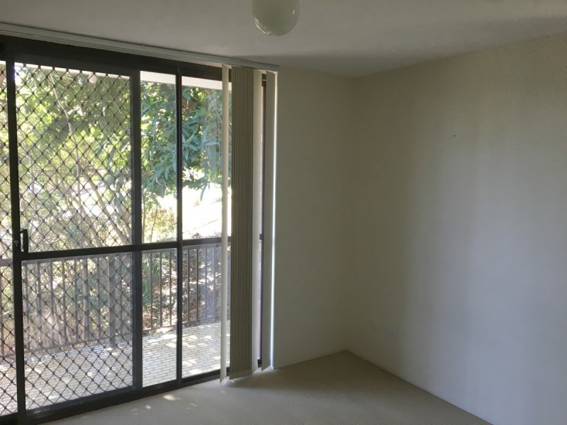 2/49 Bishop Street, St Lucia QLD 4067