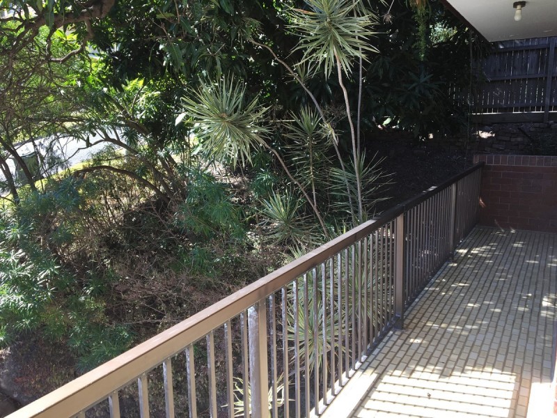 2/49 Bishop Street, St Lucia QLD 4067