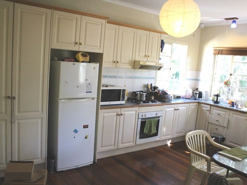 15 Carrington Road, Indooroopilly QLD 4068